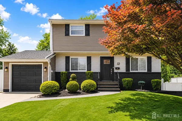 $649,000 | 13 Andrew Street, Old Bridge, NJ 08857