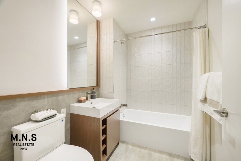 19 Rockwell Place, Unit 4D Brooklyn, NY 11217 - Photo 16 of 29