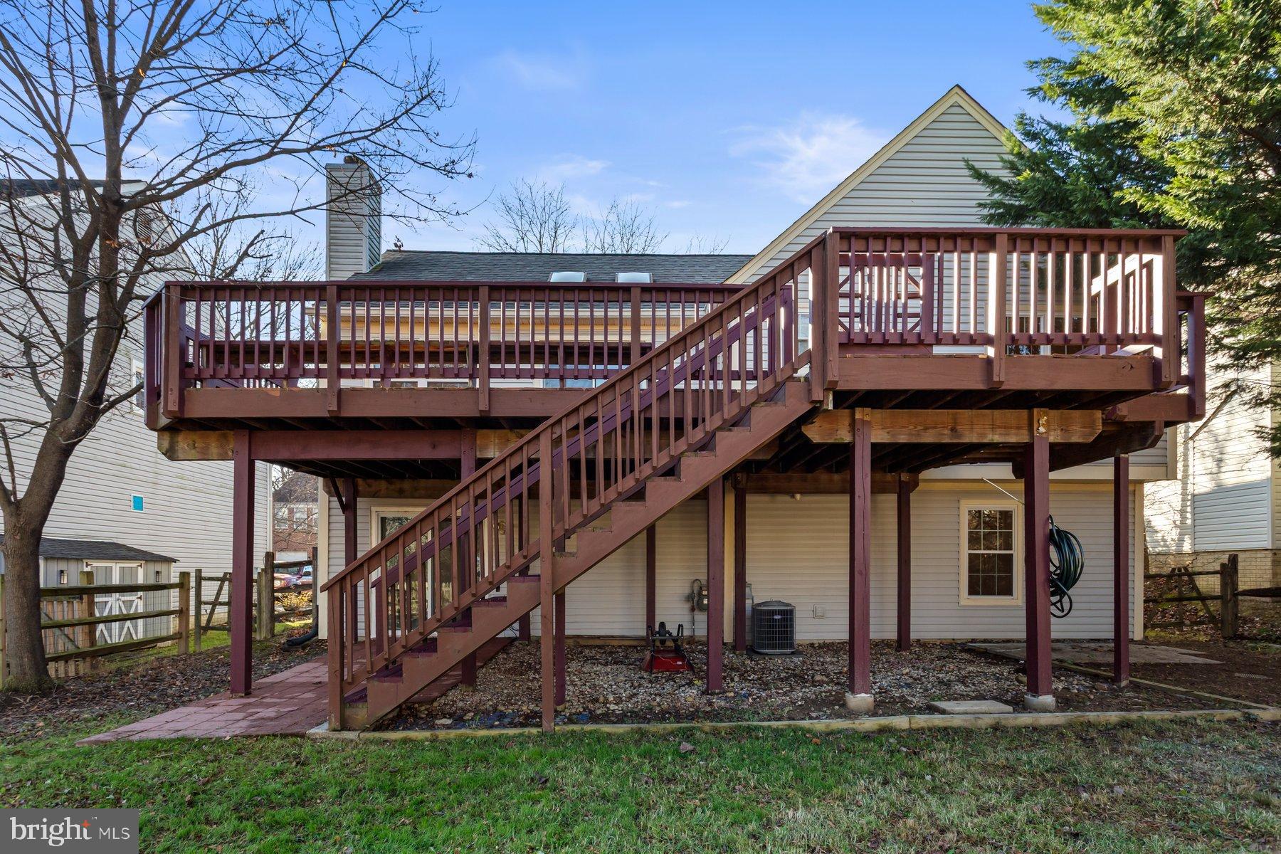 12907 Hawkshead Terrace Silver Spring, MD 20904 - Photo 29 of 30 Deck (rear view)