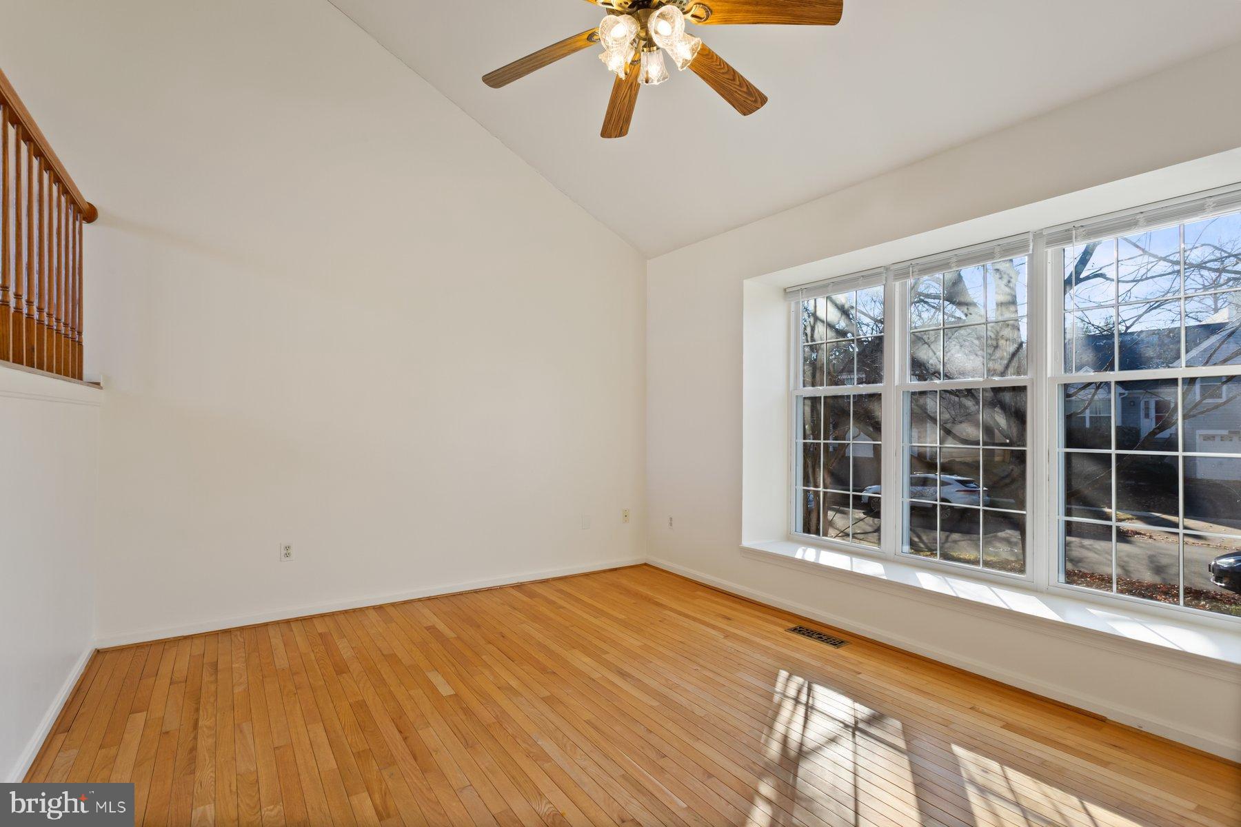 12907 Hawkshead Terrace Silver Spring, MD 20904 - Photo 8 of 30 Entry level living room