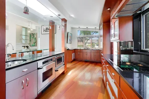 $795,000 | 2717 Lincoln Lane, Wilmette, IL 60091
