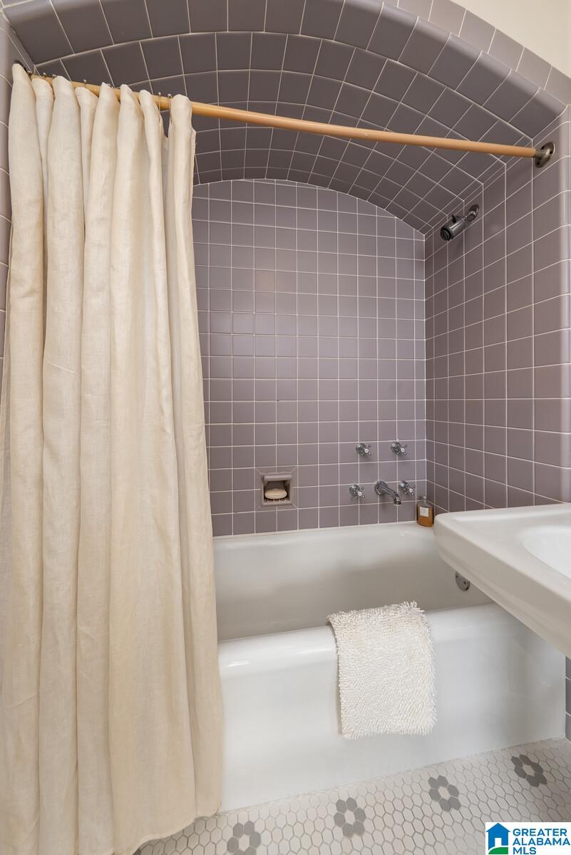 2 Rockledge Road Birmingham, AL 35213 - Photo 47 of 91