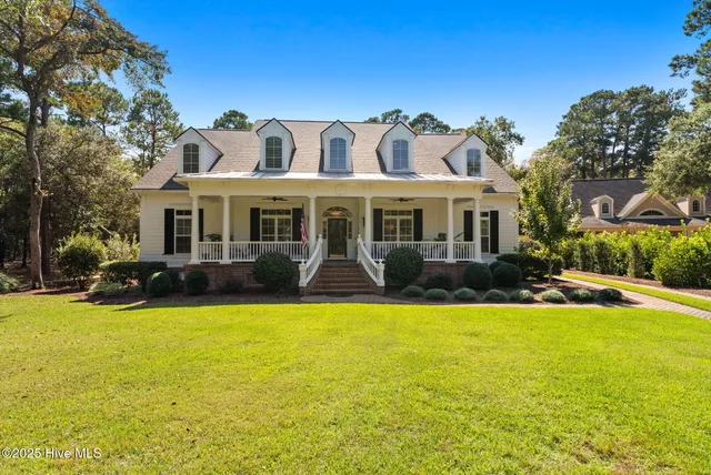 $1,375,000 | 663 Parish Drive Southwest, Supply, NC 28462