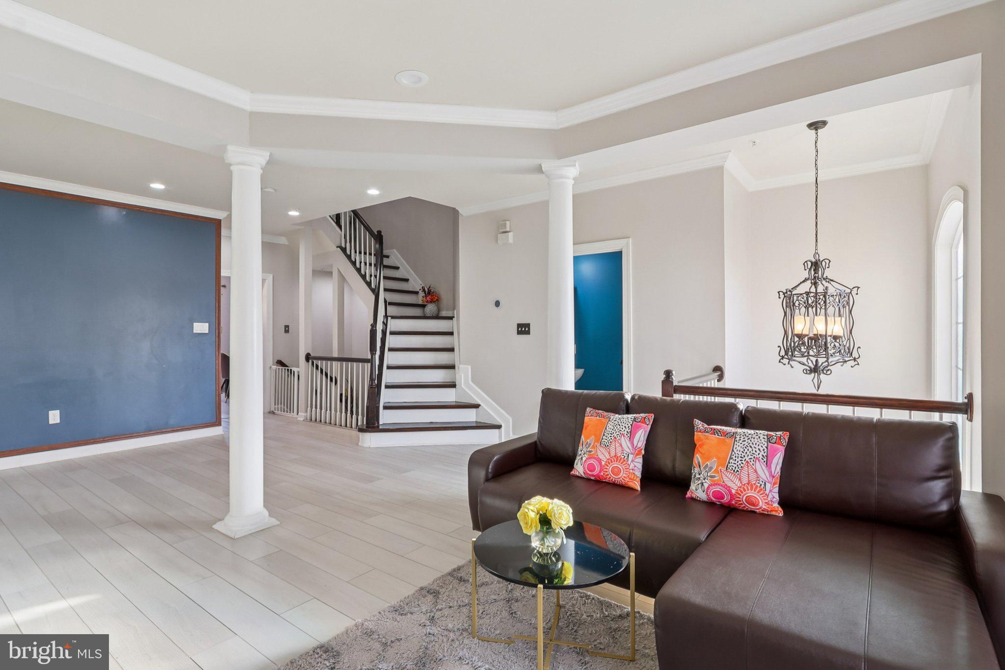 14209 Parker Farm Way Silver Spring, MD 20906 - Photo 13 of 57 a living room with furniture and wooden floor