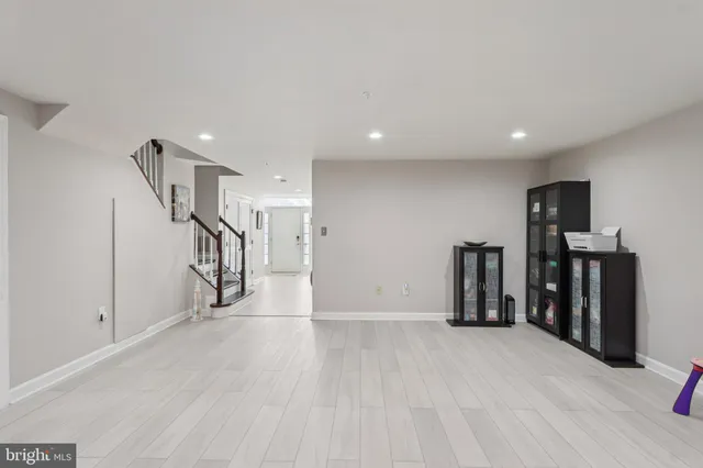 $585,000 | 14209 Parker Farm Way, Silver Spring, MD 20906