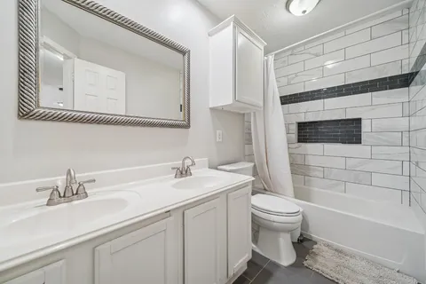 $495,000 | 12310 Shadow Island Drive, Houston, TX 77082