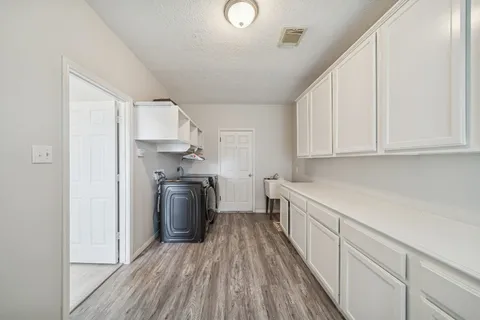 $495,000 | 12310 Shadow Island Drive, Houston, TX 77082