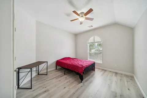 $495,000 | 12310 Shadow Island Drive, Houston, TX 77082