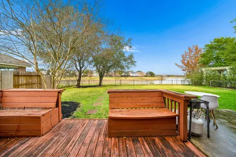 $495,000 | 12310 Shadow Island Drive, Houston, TX 77082