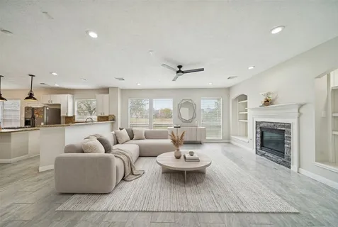 $495,000 | 12310 Shadow Island Drive, Houston, TX 77082