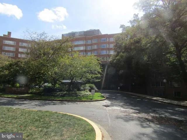 $169,000 | 4000 Tunlaw Road Northwest, Unit 1029, Washington, DC 20007