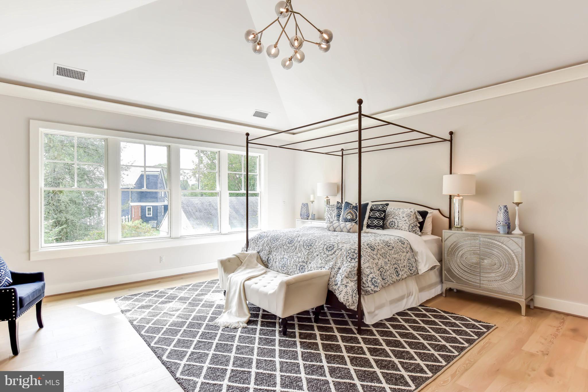 7109 Matthew Mills Road McLean, VA 22101 - Photo 14 of 30 Upper Level