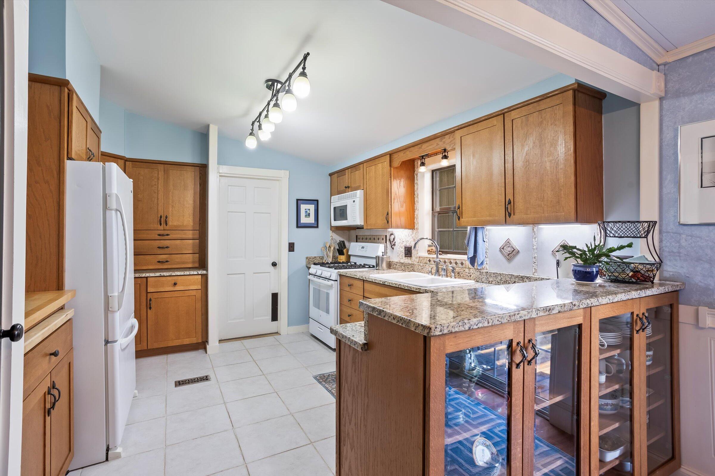158 North Windsor Road Windsor, SC 29856 - Photo 6 of 85