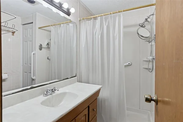 $275,000 | 935 North Florida Avenue, DeLand, FL 32720