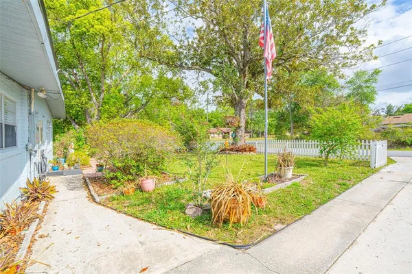 $275,000 | 935 North Florida Avenue, DeLand, FL 32720