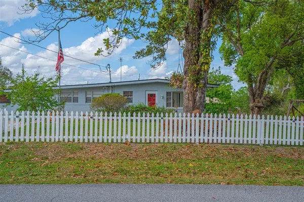 $275,000 | 935 North Florida Avenue, DeLand, FL 32720