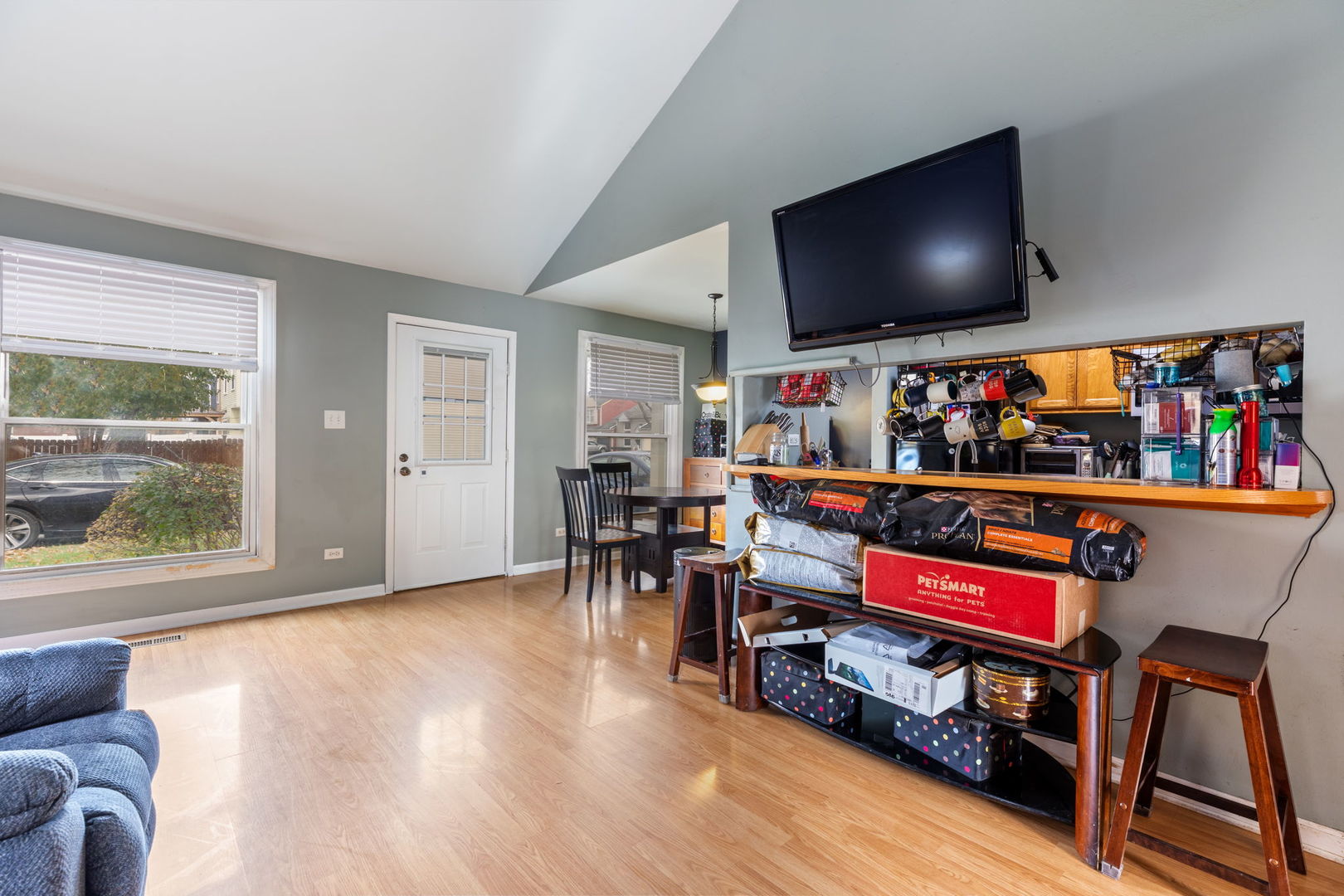 780 Roosevelt Road, Unit 780 Hanover Park, IL 60133 - Photo 4 of 14 Gallery Image 4