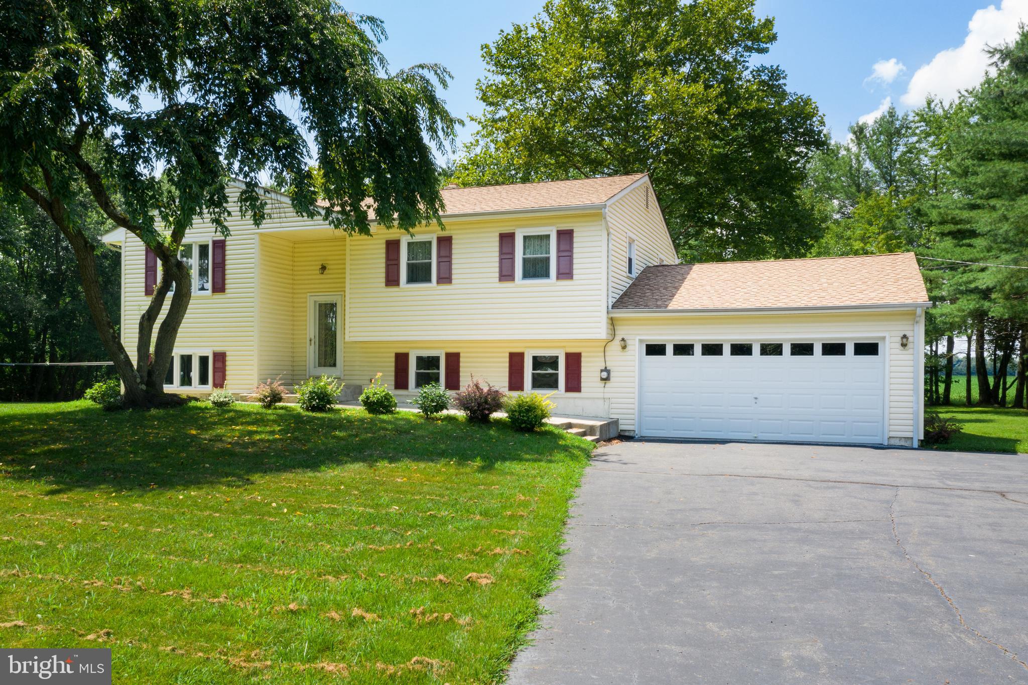331 Ridge Road Southampton, NJ 08088 - Photo 1 of 26
