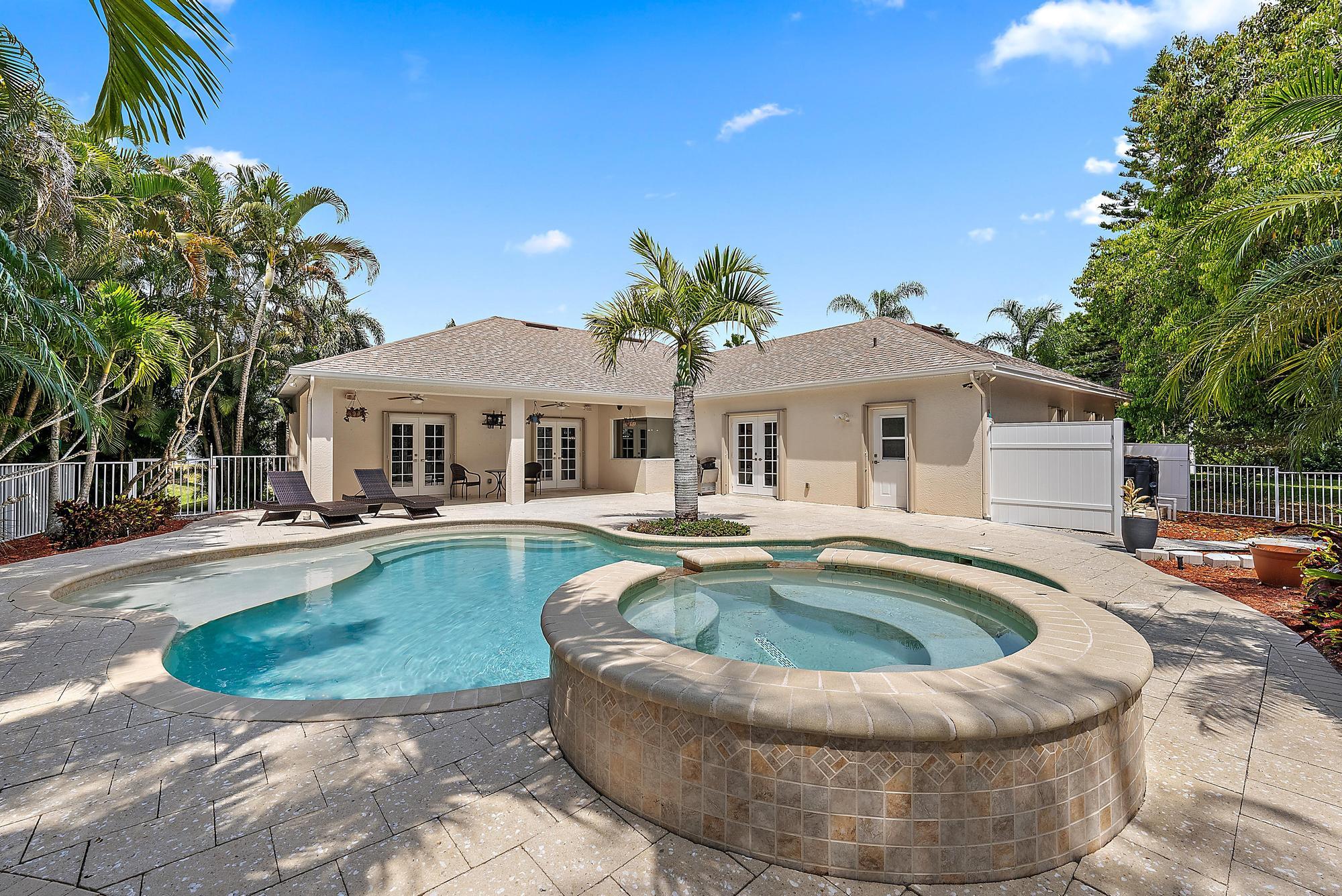3065 Southeast Wake Road Port St. Lucie, FL 34984 - Photo 32 of 34 Pool view and back of house