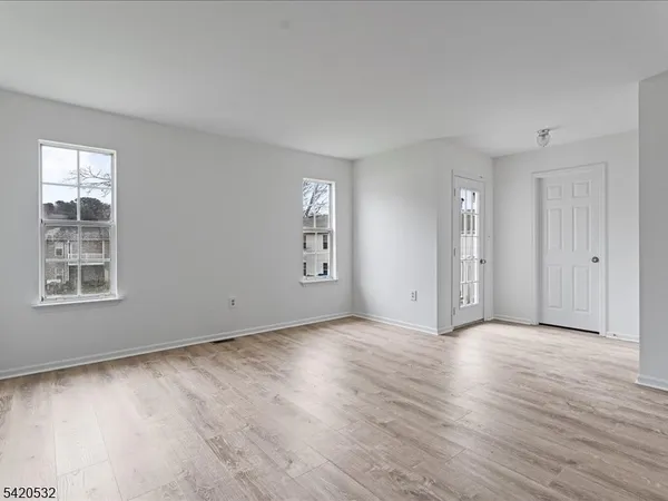$475,000 | 34 South Pointe Circle, Tinton Falls, NJ 07753