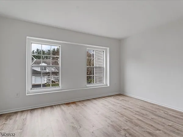 $475,000 | 34 South Pointe Circle, Tinton Falls, NJ 07753