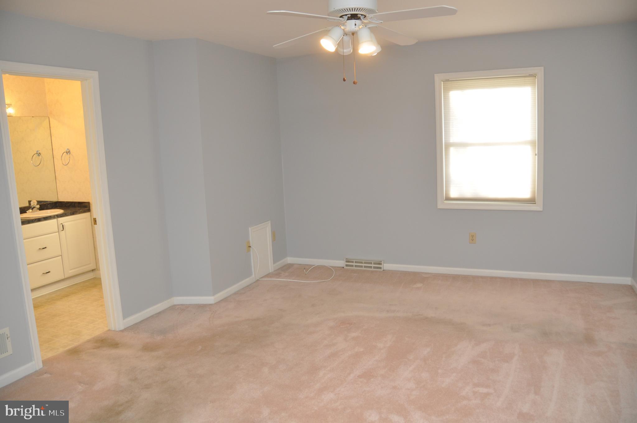 5339 Field Pointe Drive Spring Grove, PA 17362 - Photo 14 of 42