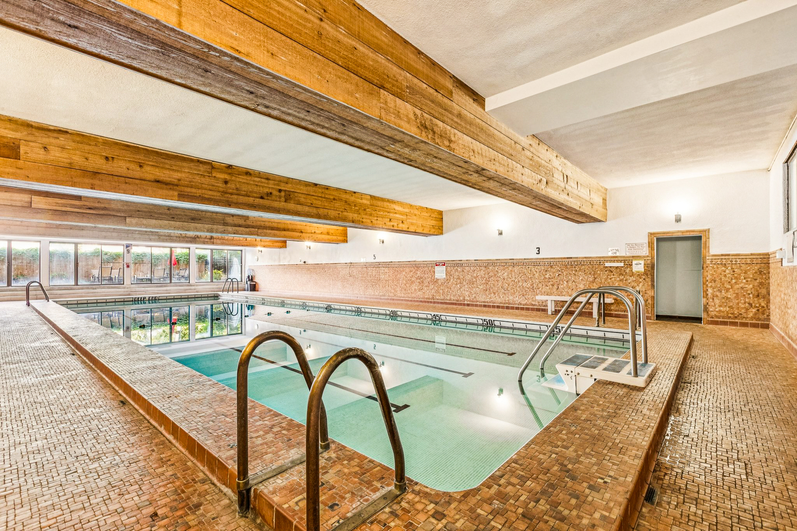 7348 North Ridge Boulevard, Unit 16B Chicago, IL 60645 - Photo 30 of 38 Gallery Image 30