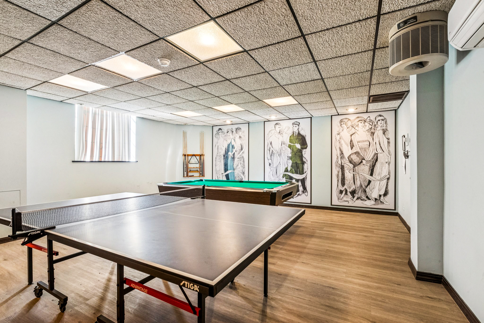 7348 North Ridge Boulevard, Unit 16B Chicago, IL 60645 - Photo 36 of 38 Gallery Image 36