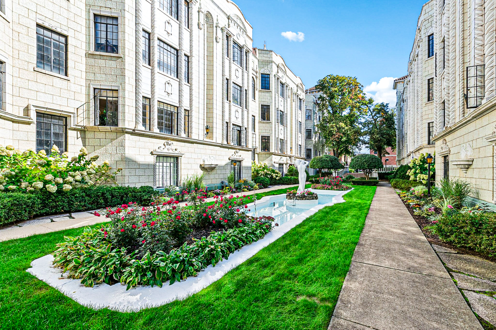 7348 North Ridge Boulevard, Unit 16B Chicago, IL 60645 - Photo 6 of 38 Gallery Image 6