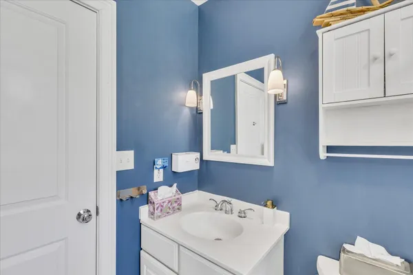 $474,900 | 3 Honora Court, Unit 3, Buzzards Bay, MA 02532