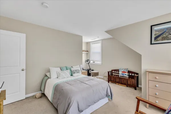 $474,900 | 3 Honora Court, Unit 3, Buzzards Bay, MA 02532