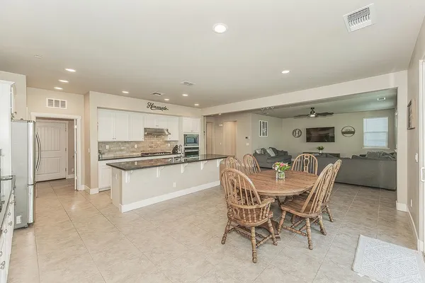 $599,777 | 3883 Keats Avenue, Clovis, CA 93619