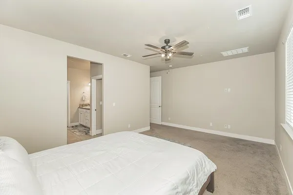 $599,777 | 3883 Keats Avenue, Clovis, CA 93619