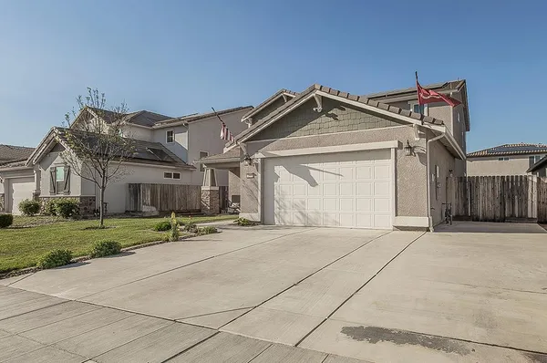 $599,777 | 3883 Keats Avenue, Clovis, CA 93619