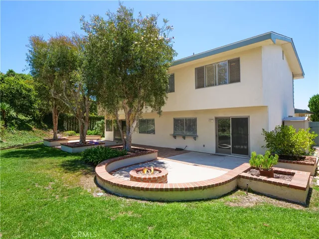 $2,000,000 | 6701 Kings Harbor Drive, Rancho Palos Verdes, CA 90275