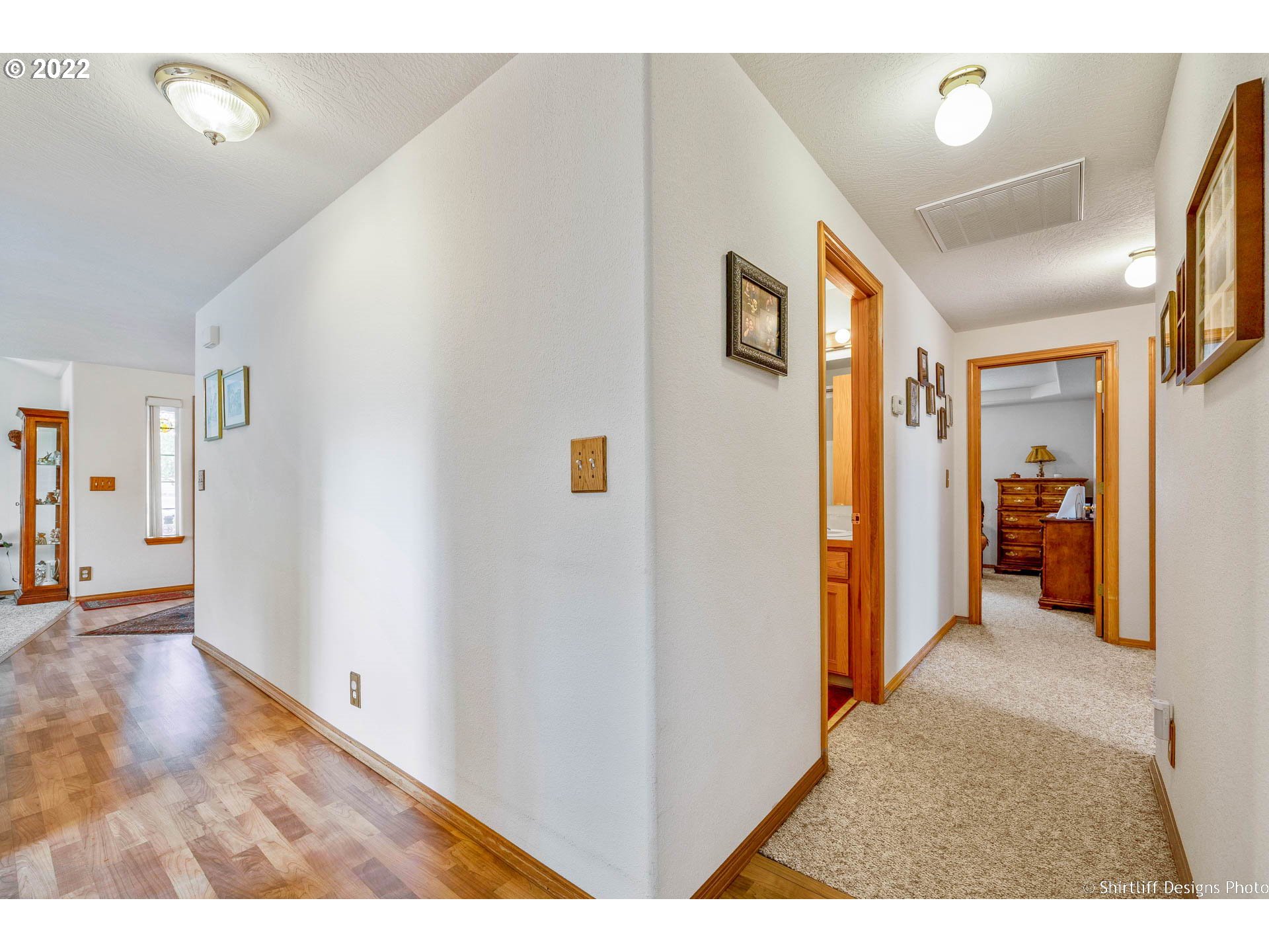 4042 Virginia Avenue Springfield, OR 97478 - Photo 14 of 28 a view interior of the house and wooden floor