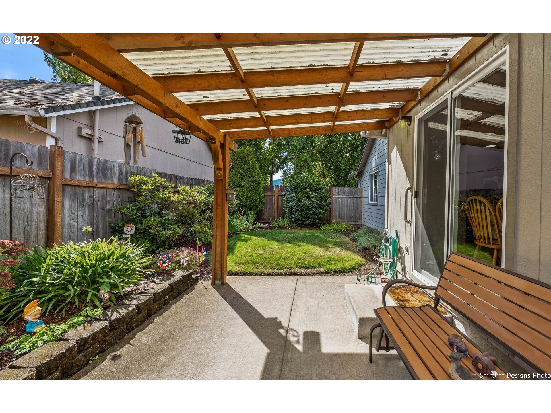 4042 Virginia Avenue Springfield, OR 97478 - Photo 26 of 28 a view of a backyard with garden