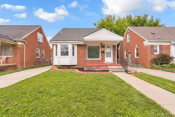 $239,900 | 10015 Marion, Redford, MI 48239