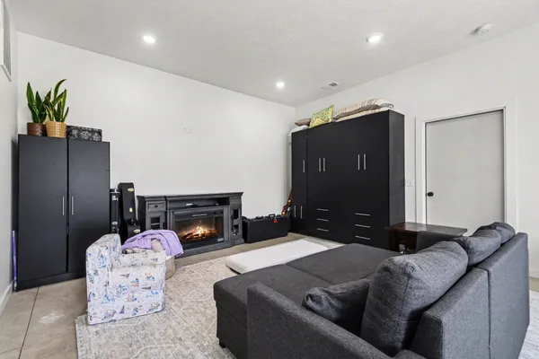 $550,000 | 419 South Juniper Street Northeast, Edmore, MI 48829
