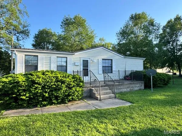 $65,900 | 808 Dawson Road, New Madrid, MO 63869