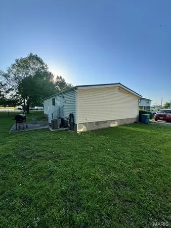 $65,900 | 808 Dawson Road, New Madrid, MO 63869