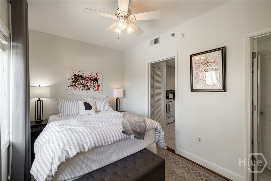 250 West Broad Street, Unit 708 Athens, GA 30601 - Photo 11 of 30