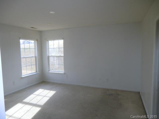 2035 Pimpernel Road Charlotte, NC 28213 - Photo 2 of 12