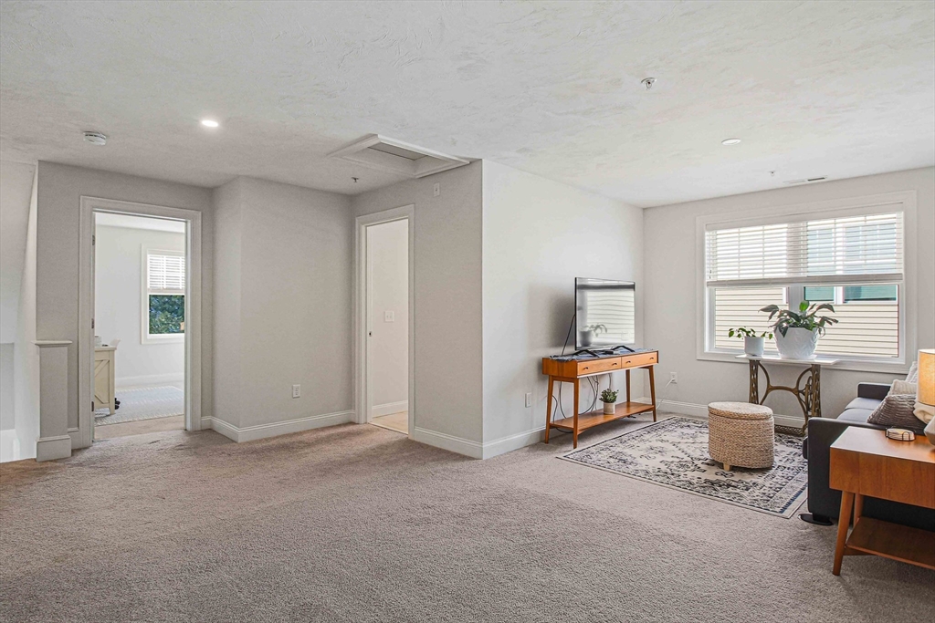 831 Ledgewood Way, Unit 831 Clinton, MA 01510 - Photo 34 of 42