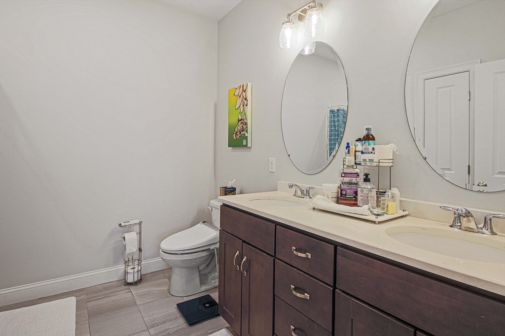 831 Ledgewood Way, Unit 831 Clinton, MA 01510 - Photo 7 of 42