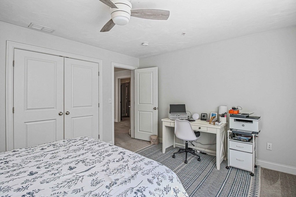 831 Ledgewood Way, Unit 831 Clinton, MA 01510 - Photo 9 of 42