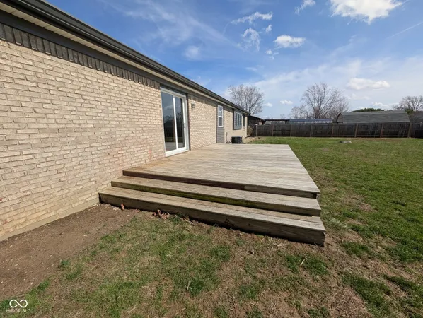 $325,999 | 645 Parkeway Drive, Rockville, IN 47872