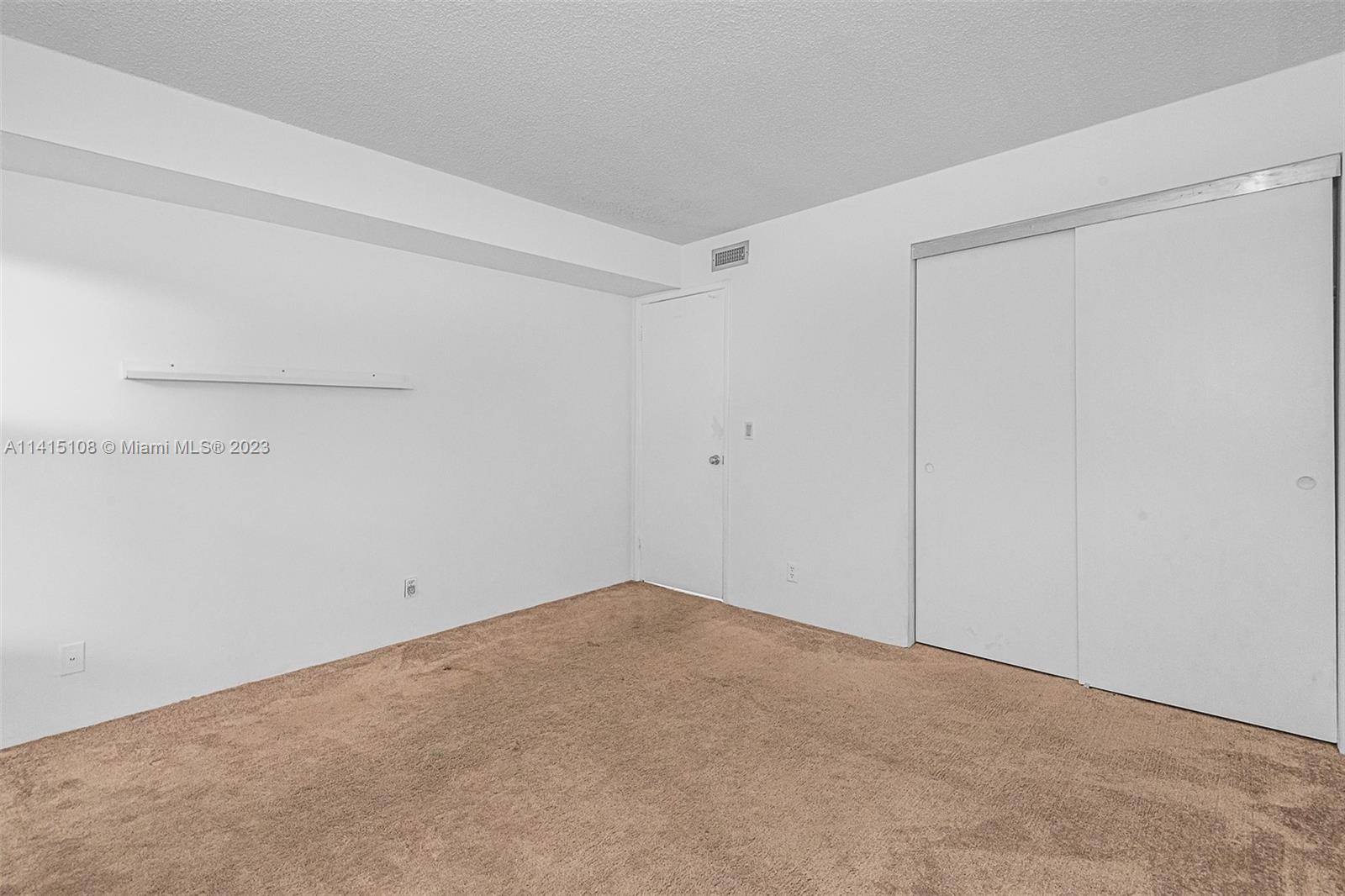 5650 Camino Del Sol, Unit 205 Boca Raton, FL 33433 - Photo 17 of 28