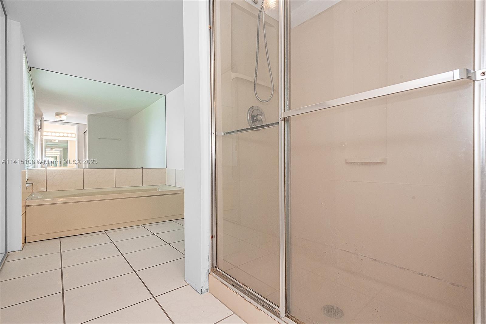 5650 Camino Del Sol, Unit 205 Boca Raton, FL 33433 - Photo 25 of 28