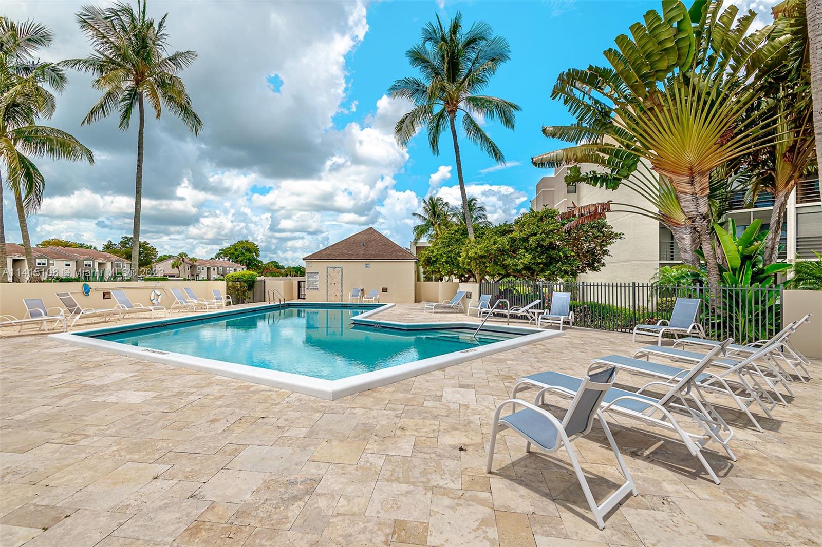5650 Camino Del Sol, Unit 205 Boca Raton, FL 33433 - Photo 27 of 28